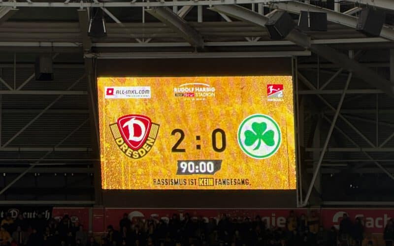 Dynamo Dresden feiert einen 2:0-Heimsieg gegen Greuther Fürth zum Rückrunden-Auftakt der 2. Bundesliga